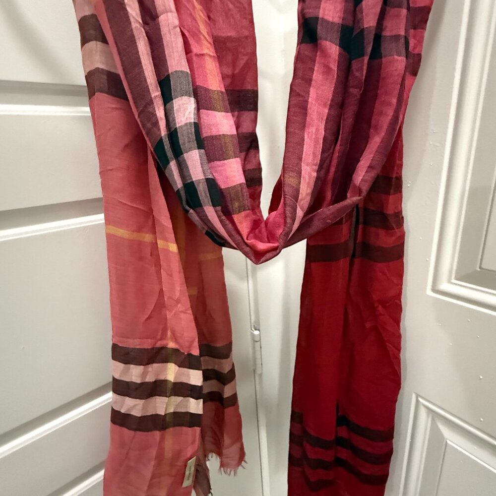 Check Wool Silk Burberry Scarf - Picture 2 of 5